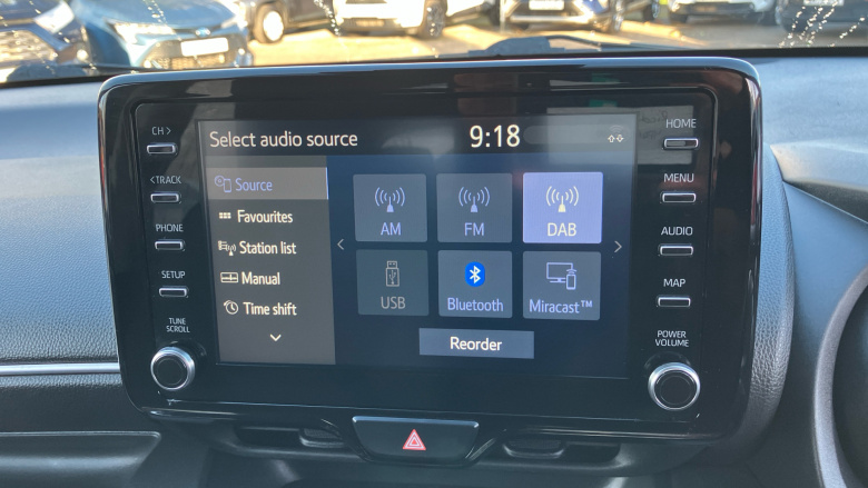 Toyota Yaris 1.5 Hybrid Design 5dr CVT Hybrid Hatchback